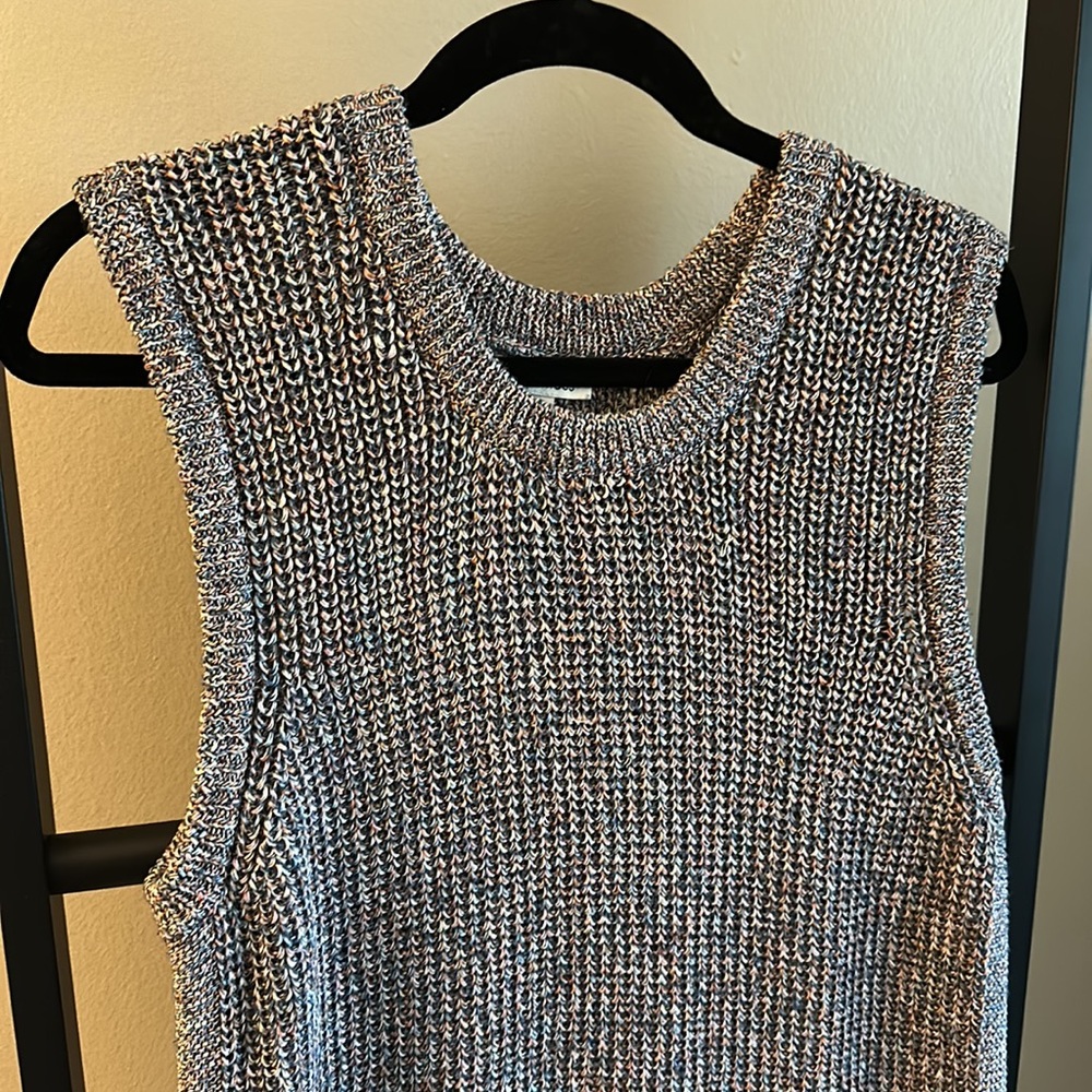 Sweater Tank - Picture 2 of 3
